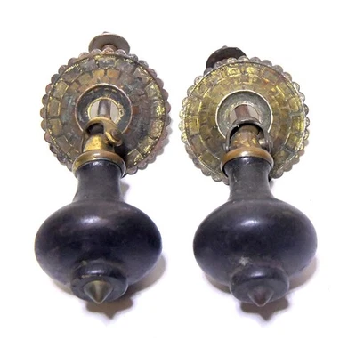 2 MATCHING VINTAGE EASTLAKE STYLE TEAR DROP WOOD AND BRASS DRAWER PULLS - Image 1 of 4