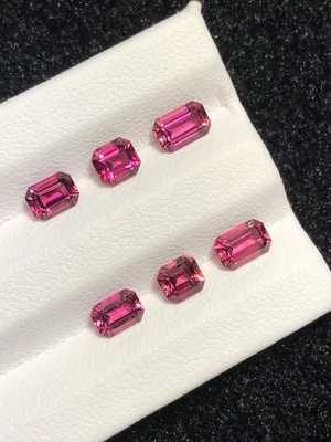 Hot Pink Tourmaline Faceted Pair 2.60 ct - Gemstone Pair for Earrings - Image 1 of 4