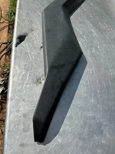 2017-2018 CAN-AM MAVERICK X3 REAR LEFT FENDER DEFLECTOR COVER TRIM 705009511 - Picture 1 of 10