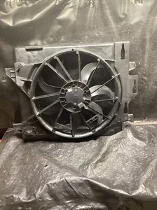 2009-2014 VW ROUTAN - Electric Cooling FAN Assembly 05058674AD - Picture 1 of 3