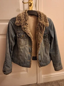 Ladies Principles Petite Denim Jacket. Fleece lined & Fur Collar. Size 10 - Picture 1 of 11