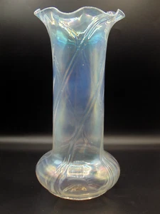 Antique Bohemian Harrach GLATT IRIS / Iridescent Crystal Optic Art Glass Vase - Picture 1 of 10