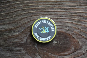 Bettinardi Windy City Bee Ball Marker - Picture 1 of 2