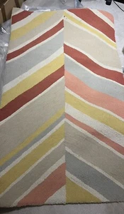 NonSlip Medium Modern Rug Bed&living Room Hallway Flr Carpet.  V. Good Condition - Picture 1 of 2