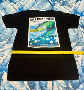 🔥2016 VANS. TRIPLE CROWN of SURFING tee shirt size medium - Picture 1 of 3