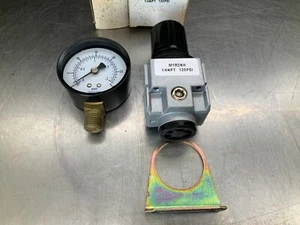 Marsh Bellofram M1R2NH Miniature Regulator 0 To 120 PSIG; 1/4" with Gauge - Picture 1 of 2