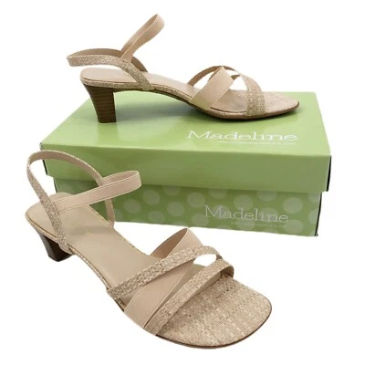 Sandalia para mujer Madeline Scrabble talla 6,5 M beige tacones en bloque tiras punta abierta Foto 1 de 4
