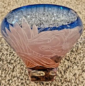 1986 Thal & Slack Glass Art Waterscape Lilies Scene Pink Blue Tinge autographed - Picture 1 of 13