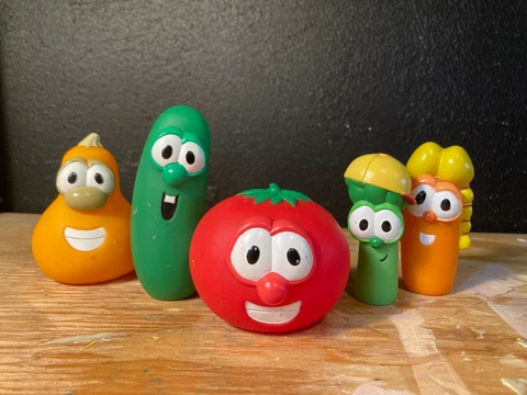 Pick and Choose Big Idea VeggieTales Figures 2000 Figure Set Toys Figurines Cover