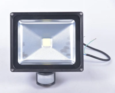 Conrad SMD LED Fluter 36W Strahler mit Bewegungsmelder Außen Lampe TL-F30CW-P - Bild 1 von 4