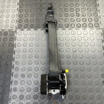 Volvo S60 T5 2012-2018 retractor de cinturón de seguridad trasero central segunda fila OEM Foto 1 de 4