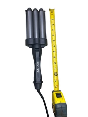 Rizador de pelo Revlon SKU 517 negro plateado triple barril  Foto 1 de 4