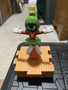 Space Jam 1996 Looney Tunes Marvin The Martian WB Basketball Figurine - Picture 1 of 1
