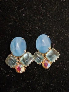 Pendientes Clip Vintage Piedra Azul Rosa Borealis Tono Dorado - Imagen 1 de 4