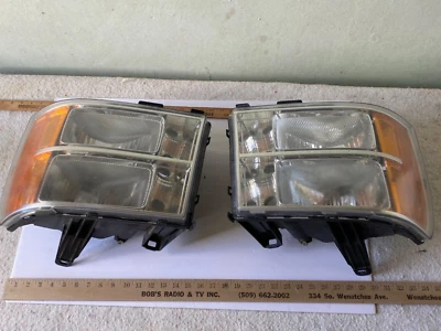 2007-2014 GMC Sierra 1500 2500 3500 双前照灯 原始设备制造商 22853029,22853030 — 第 1/4 张图片