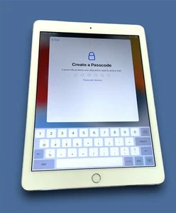 Apple iPad Pro 1a Generazione 9.7" 256GB WIFI + Cellulare (Sbloccato) Argento MLQ72LL/A - Foto 1 di 2