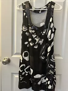 Womens/Juniors Black, White, Grey Tunic/Top Sleeveless Black Sequins Sz. M. EUC - Picture 1 of 16