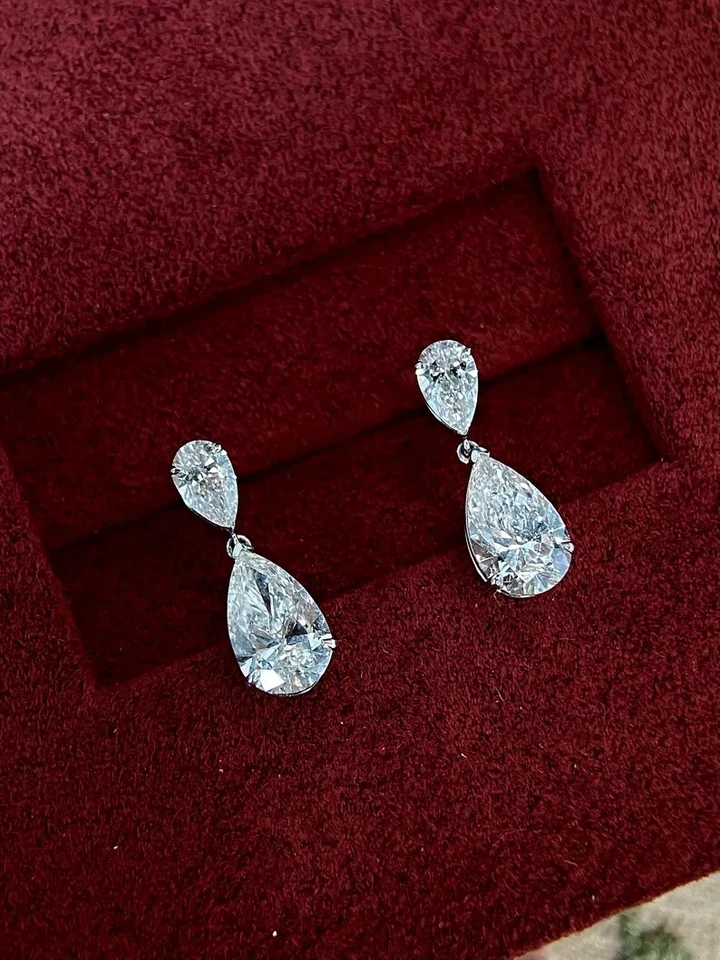 Pendientes colgantes de diamantes cultivados en laboratorio de peras 4TCW para regalo de Año Nuevo oro blanco de 14 k Foto 1 de 4