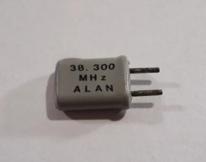 HC-25/U - 38.3000 MHz Radio Crystal - .039 Pins - ALAN - Picture 1 of 3