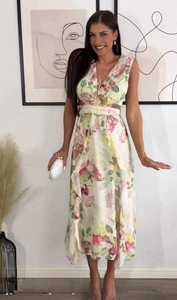 Zara Floral Cut Out Midi Dress Size S 3468/327 New Ecru Green - Picture 1 of 9