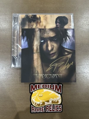 Jackson Wang SIGNED MAGICMAN 2 (Chapter 1 Ver) CD + Autographed Art Card IN HAND - Imagem 1 de 3