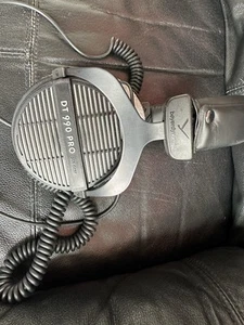 Beyerdynamic DT 990 PRO Open-Back Studio Headphones - 250 Ohm - Barely Used - Picture 1 of 2