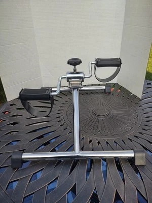 Portable Exercise Rehab Peddler - Image 1 of 4