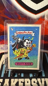 2025 Topps Shoebox Treasures X Andy Friedman Nasty Nick secchio spazzatura bambino - Foto 1 di 2