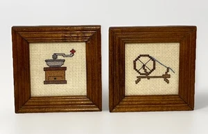 2 Mini Macinacaffè Completo Punto Croce Ruota Girevole 4x4 Telaio Legno - Foto 1 di 4