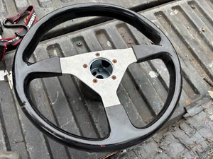 Racing steering wheel - Picture 1 of 1