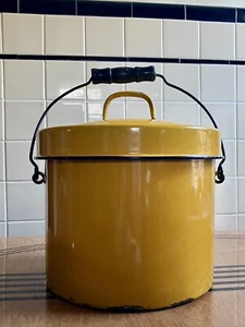 Rare Yellow Enamelware Pail Enamel bucket with Lid and Wooden Handle 1930’s - Picture 1 of 14