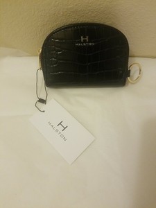 H  Halston Women's Small Black Card Wallet.