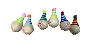 Kreisel Clown im 6er Set, aus Massivholz mit farbenfrohem Clownsgesicht - Bild 1 von 2