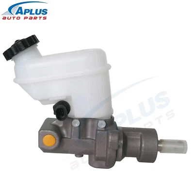Brake Master Cylinder with Reservoir for Dodge Neon 00-05 Plymouth Neon Non-ABS - Image 1 of 4