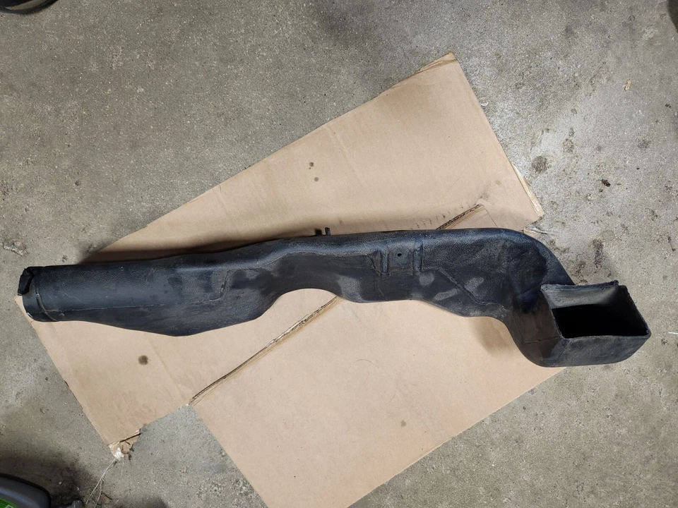 Plymouth Barracuda Dodge Challenger 1970-74 lado izquierdo conducto de ventilación de aire acondicionado carrocería eléctrica Mopar Foto 1 de 4