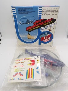 Vintage 90's Union Japan Plastic Bell Cobra Pull String Flying Helicopter NMIB - Picture 1 of 7
