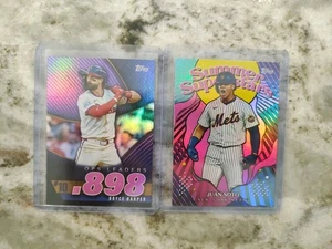 Juan Soto 2025 Topps Rosa Verano Superestrellas Lámina #SS-29 y Bryce Harper OPS Rosa - Imagen 1 de 2