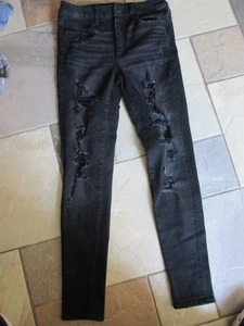 American Eagle Black Denim Hi-Rise Jegging Jeans Super Stretch Size 6 Distressed - Picture 1 of 1