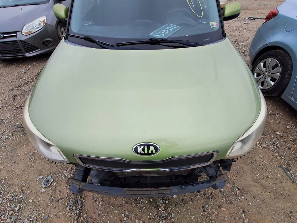 2014 KIA SOUL Driver Rear Door Green OEM Used 5S.5 Local Pickup Only - Image 1 of 4