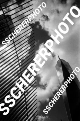 Impresión fotográfica original en blanco y negro sobre lienzo; Freedom Tower, 2021; Nueva York; sin marcas de agua Foto 1 de 2