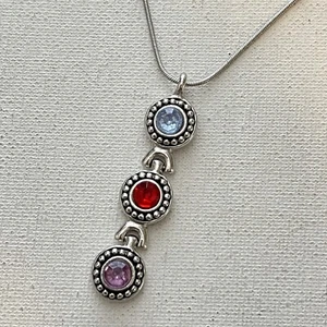 Silver Tone Stacked Round Circle Jewel Tone Drop Pendant Chain Necklace Dainty - Picture 1 of 4