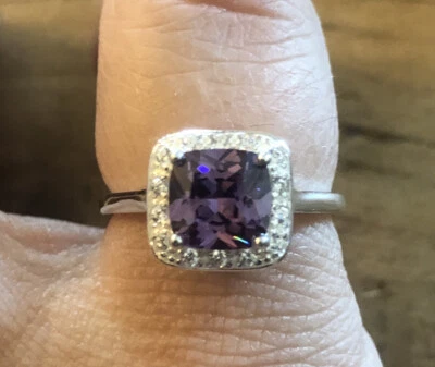 AVON STERLING SILVER 925 Purple Square Cut Halo CZ RING New In Gift Box Sz 6 - Image 1 of 4