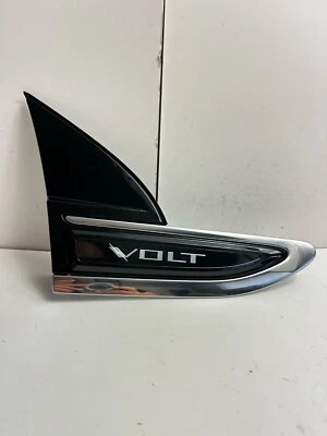 2011-2015 CHEVROLET VOLT ПРАВОЕ ПЕРЕДНЕЕ КРЫЛО ВЕРХНИЙ МОЛДИНГ ОТДЕЛКА OEM GM 20774121 - Изображение 1 из 4