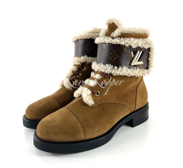 Botas LV para damas disponibles $3500