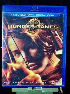 The Hunger Games (Blu-ray, 2012)💥Fast Shipping!💥 - Picture 1 of 3