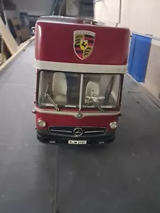 Schuco Mercedes Porsche Racing Transporter 1/18 - Foto 1 di 17