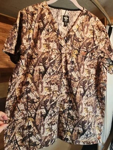 MED COUTURE XS NATURAL PRINT SCRUB TOP UNISEX!! MEDICAL DENTAL VET TECH 😷👌!! - Picture 1 of 8