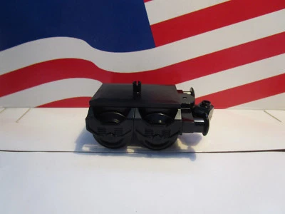 LEGO HARRY POTTER (1) COMPLETE WHEEL ASSEMBLY  HOGWARTS EXPRESS TRAIN SET 4841 - Image 1 of 4