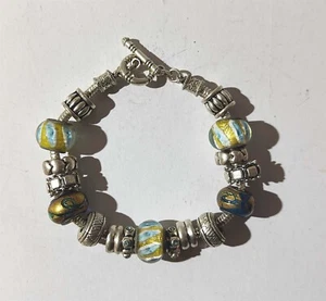 Beautiful Bracelet With Charms - Foto 1 di 3