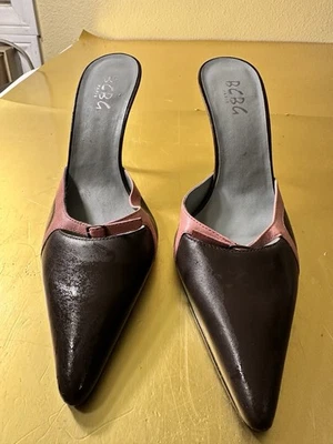 Vestido para mujer BCBG Paris cuero marrón puntiagudo rosa correa tacón mula talla 7 Foto 1 de 4